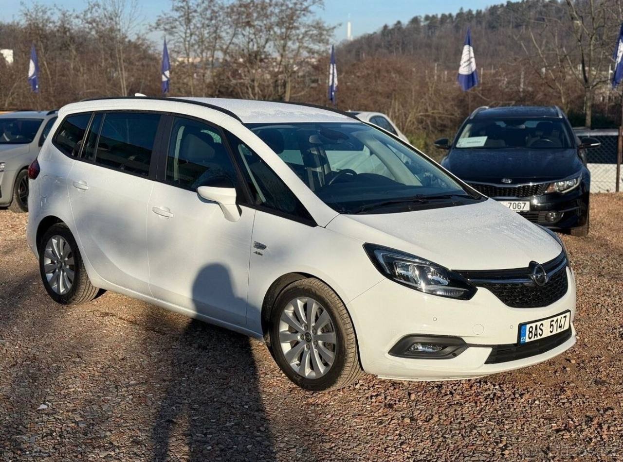 Opel Zafira Tourer 2.0 CDTI – 2016 рік