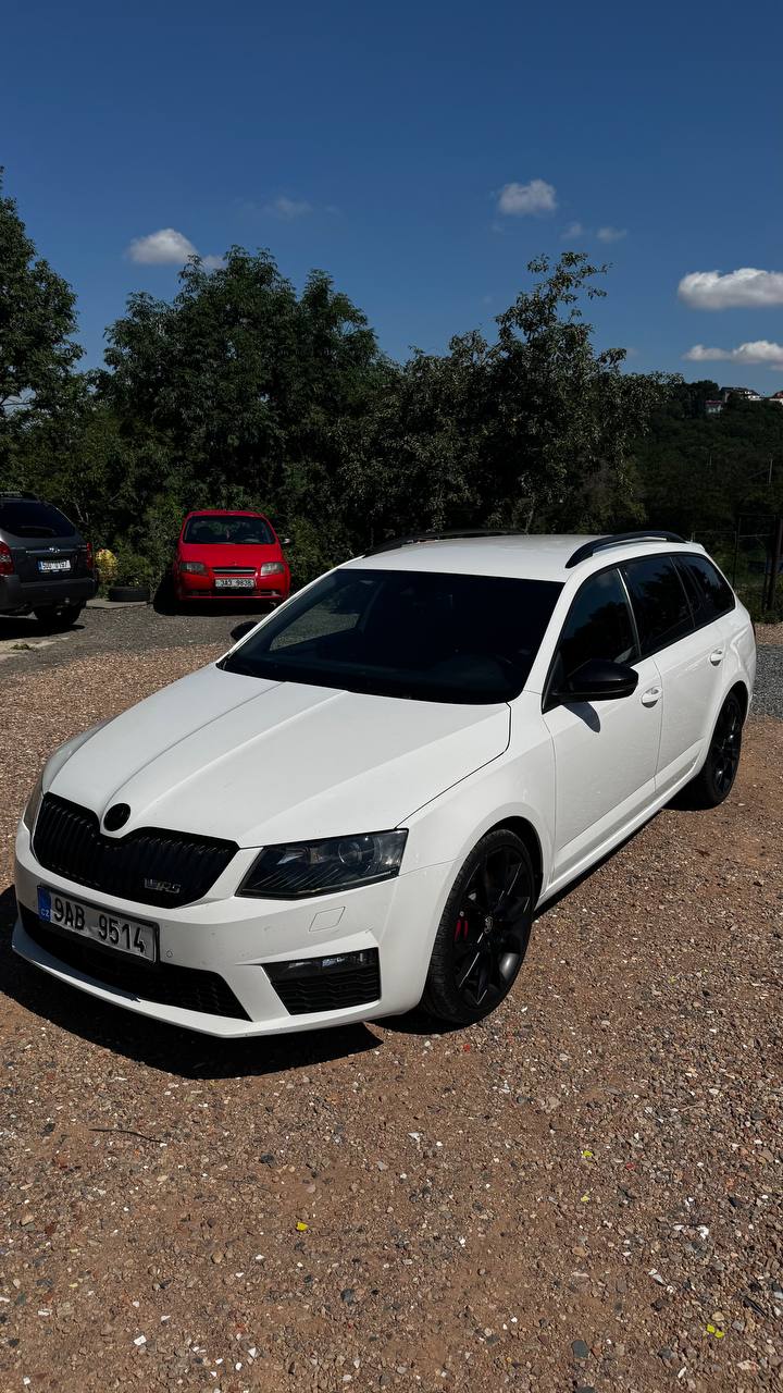 Škoda Octavia RS 2.0 TDI DSG – 2013